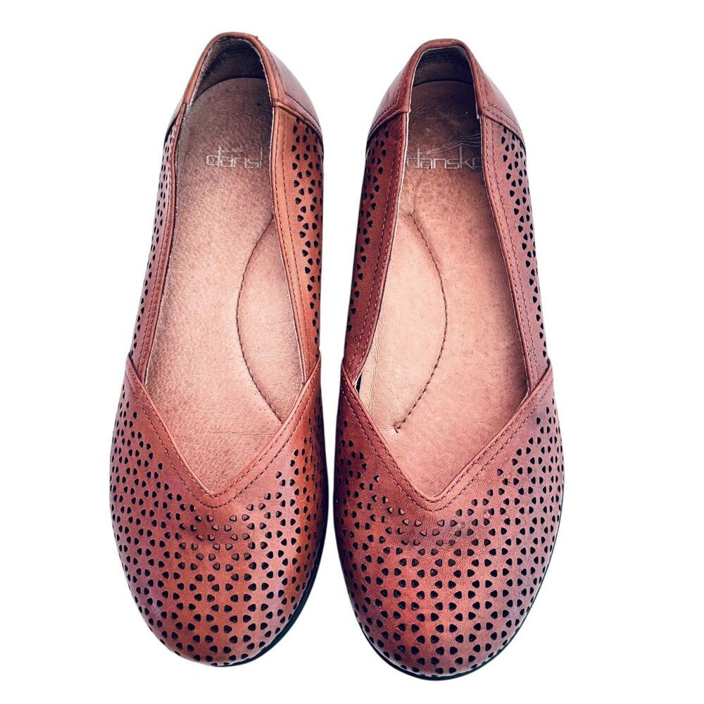 Dansko Women’s Neely Ballet Flats Shoes Perforated Leather Brown Comfort Sz 5.5 - Picture 2 of 11